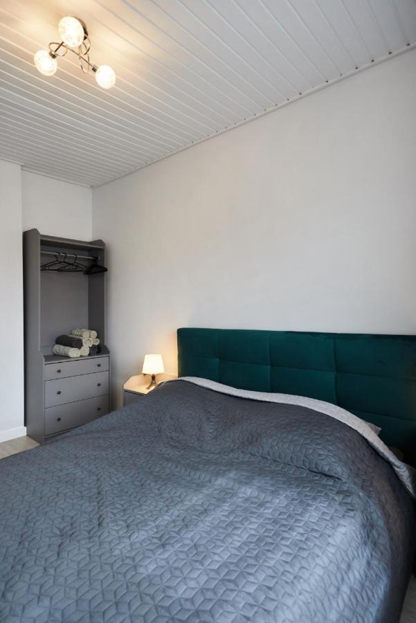 Апартаменты Apartament Livia Dwupoziomowy , Klimatyzacja , Wi-Fi Свиноуйсьце Экстерьер фото